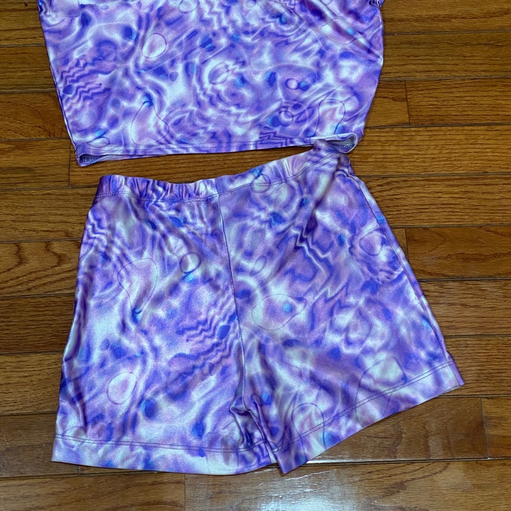 Hot Skins purple workout shorts with top. Size small. - Picture 3 of 8